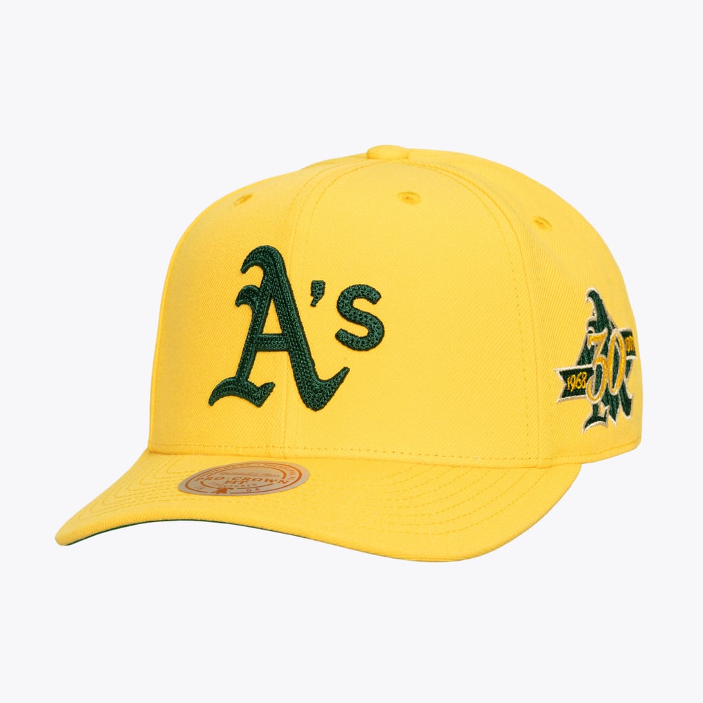  Athletics Mitchell & Ness Secondary Pro Snapback Hat - Gold