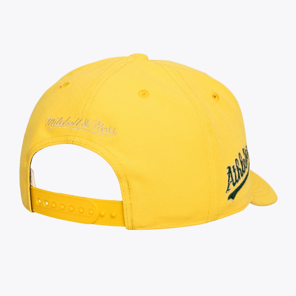 Athletics Mitchell & Ness Secondary Pro Snapback Hat - Gold