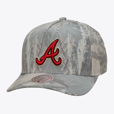 Atlanta Braves Mitchell & Ness Perfect Pro Pinch Adjustable Hat - Camo