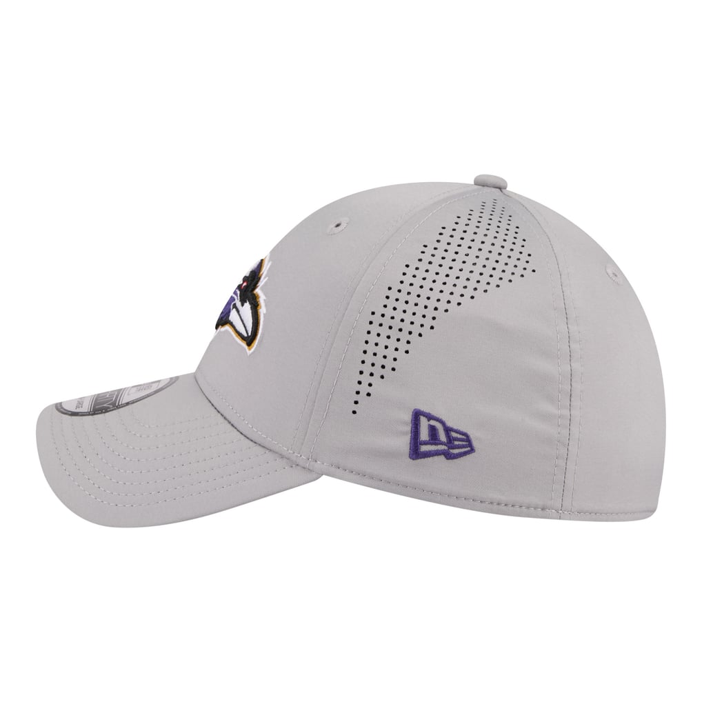  Baltimore Ravens New Era Perforated 39THIRTY Flex Hat - Gray