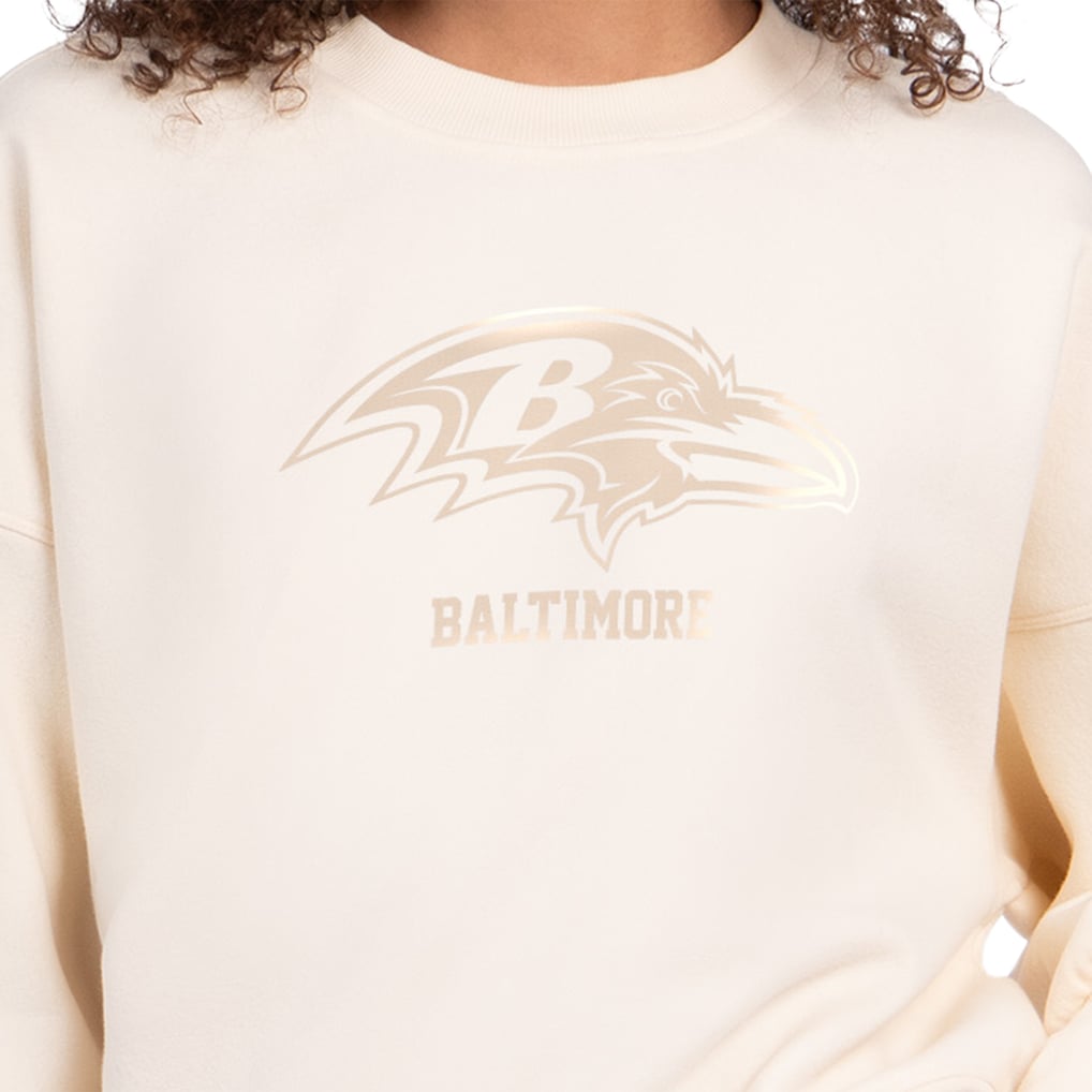 Baltimore Ravens Starter Women's Travel Pastels Boxy Fleece Sweatshirt - Cream