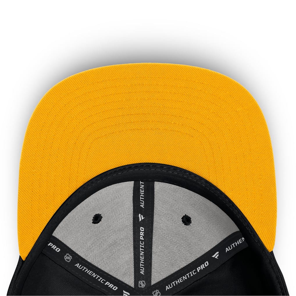 Boston Bruins Fanatics Authentic Pro Rink Snapback Hat - Black