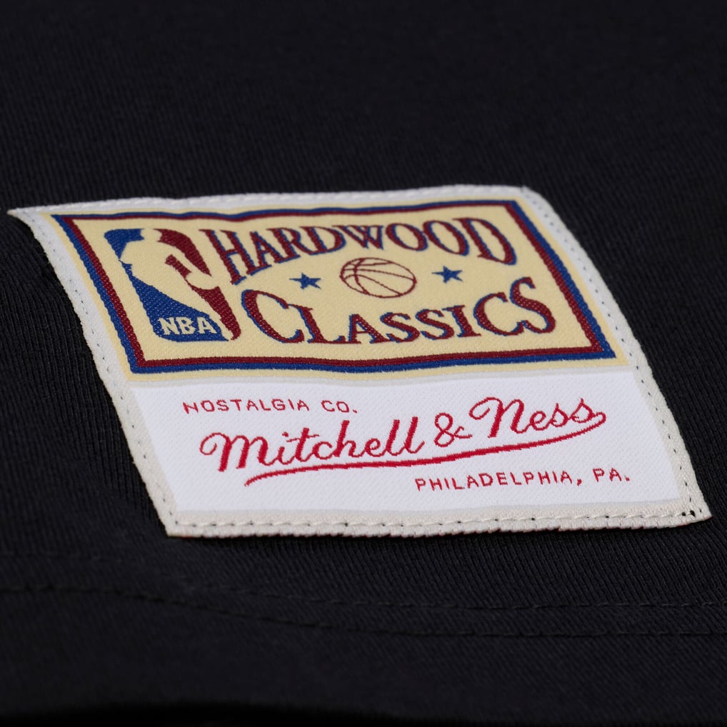  Boston Celtics Mitchell & Ness Head Coach T-Shirt - Black
