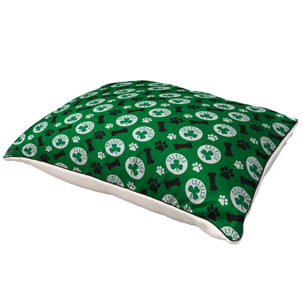  Boston Celtics Pegasus 35" x 44" Bones Sherpa Pet Bed