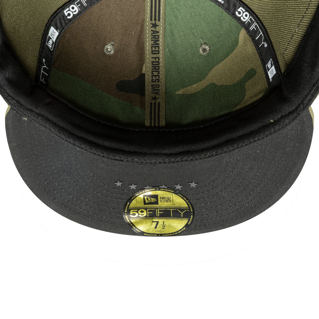  Boston Red Sox New Era 2026 Armed Forces Day 59FIFTY Fitted Hat - Olive