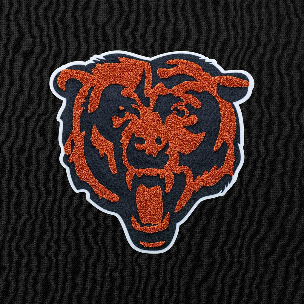 Chicago Bears Antigua Victory Chenille Pullover Hoodie - Black
