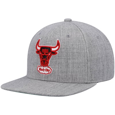 Chicago Bulls Mitchell & Ness Hardwood Classics Team 2.0 Snapback Hat - Heathered Gray