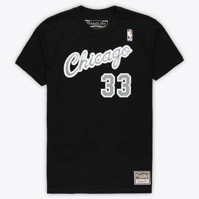 Scottie Pippen Chicago Bulls Mitchell & Ness Unisex Hardwood Classics Reload 3.0 T-Shirt - Black