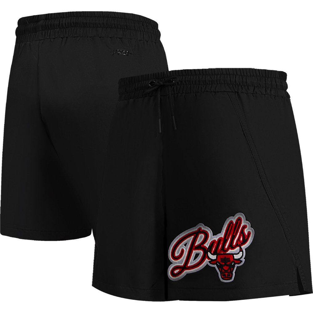  Chicago Bulls Pro Standard Women's Script Woven Shorts - Black