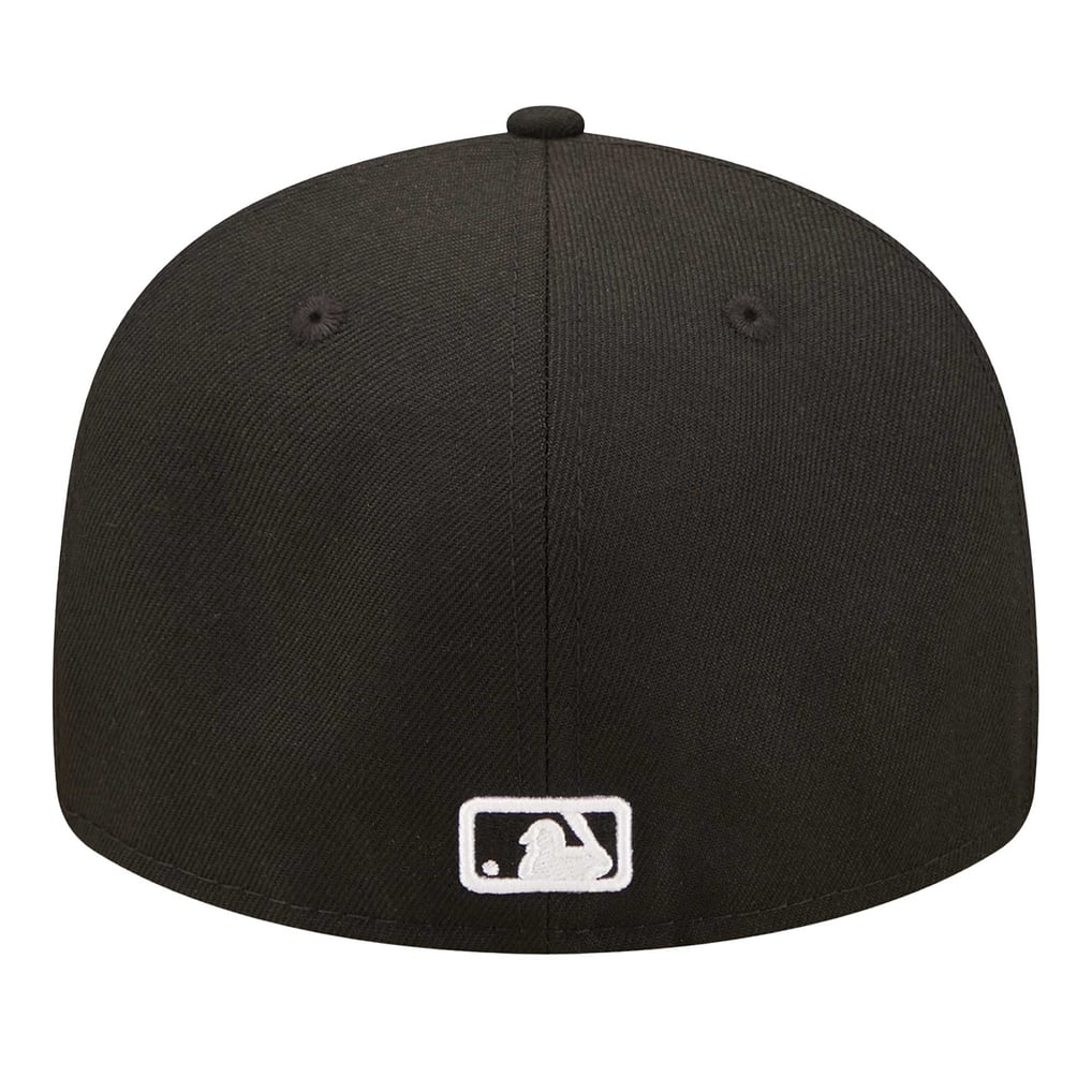 Chicago Cubs New Era Low Profile 59FIFTY Fitted Hat - Black