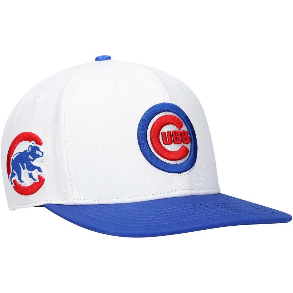 Chicago Cubs Pro Standard Logo Snapback Hat - White/Royal