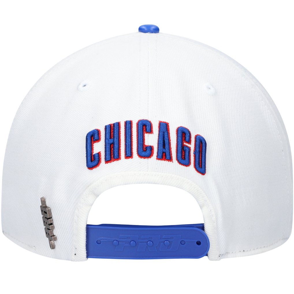 Chicago Cubs Pro Standard Logo Snapback Hat - White/Royal