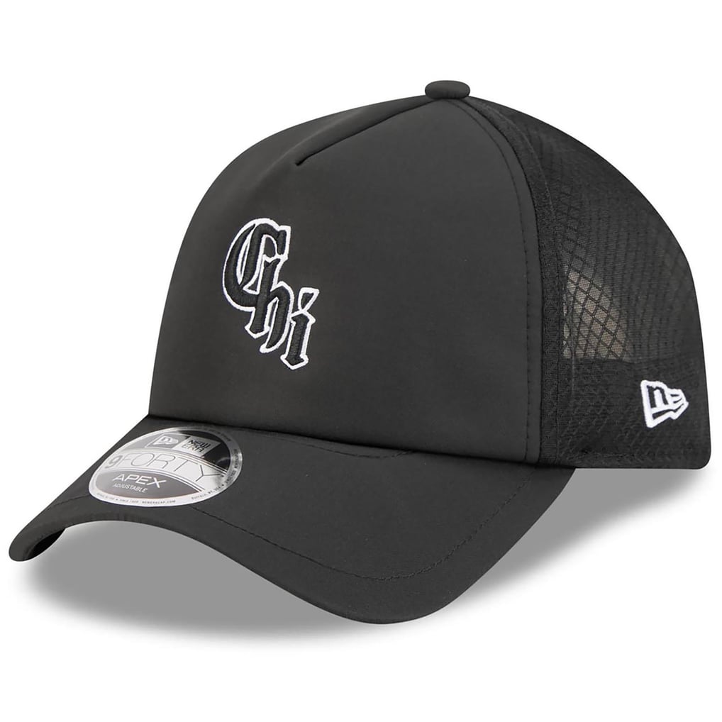 Chicago White Sox New Era 2026 Batting Practice Alternate Apex 9FORTY Adjustable Hat - Black