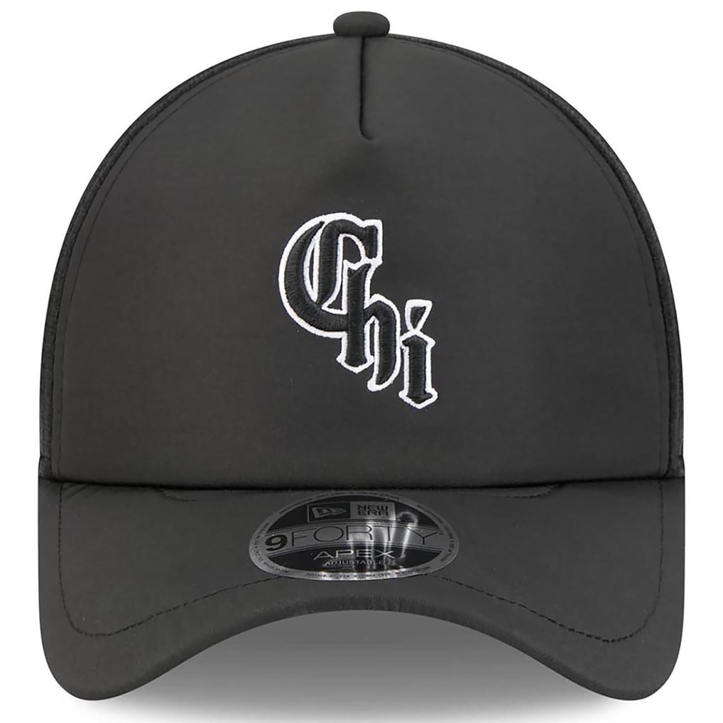 Chicago White Sox New Era 2026 Batting Practice Alternate Apex 9FORTY Adjustable Hat - Black
