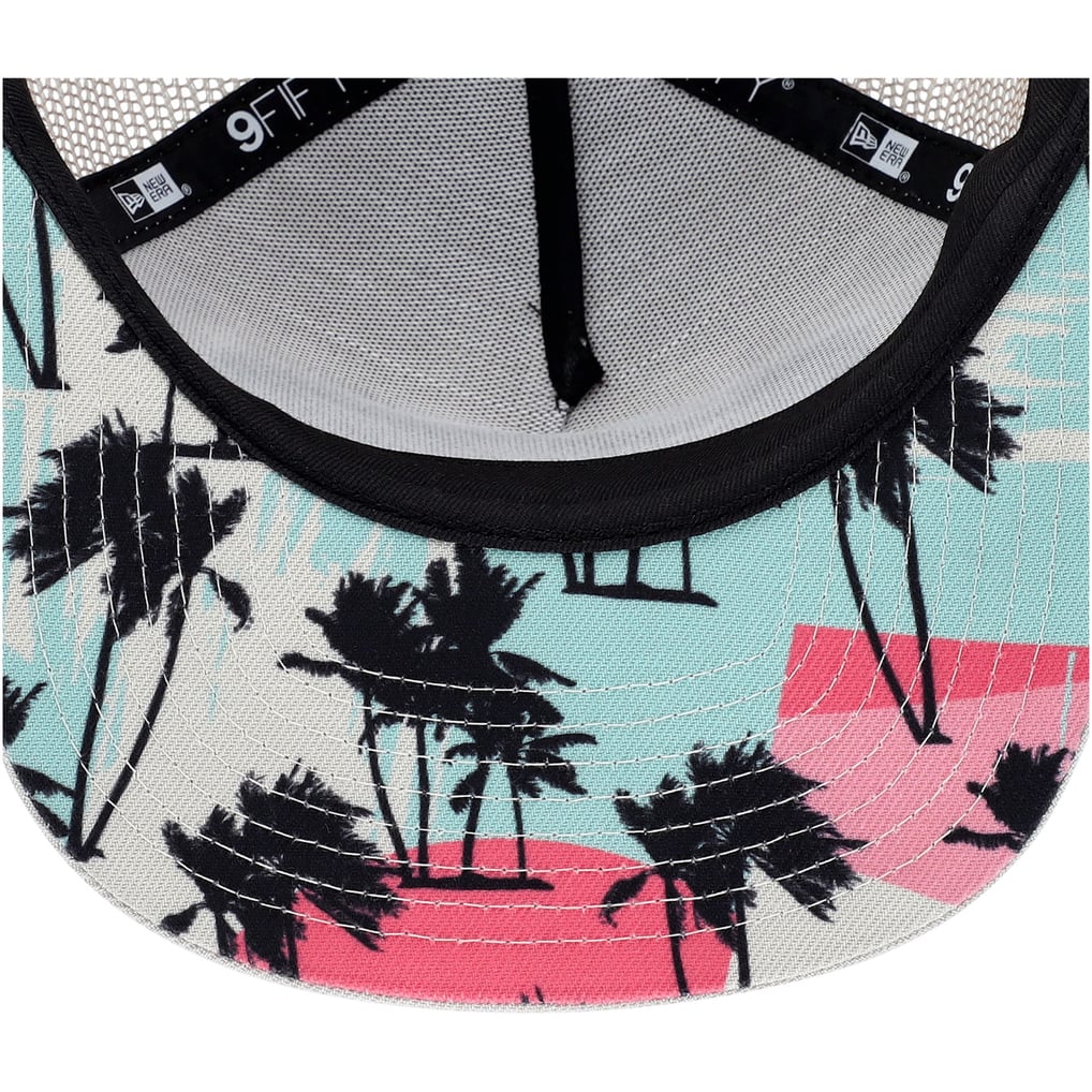 Chicago White Sox New Era Retro Beachin' Patch A-Frame Trucker 9FIFTY Snapback Hat - Natural