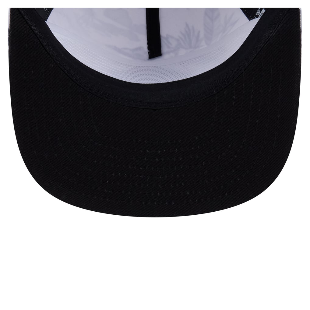 Chicago White Sox New Era Printed Island Golfer Snapback Hat - White
