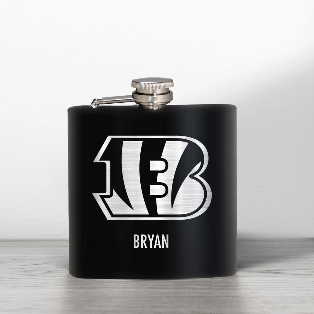 Cincinnati Bengals 6oz. Personalized Stealth Hip Flask - Black