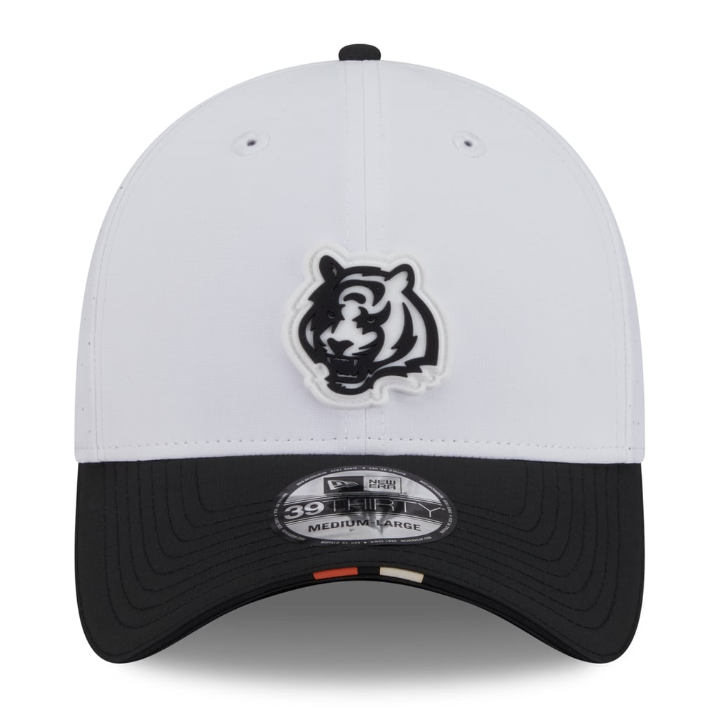  Cincinnati Bengals New Era 2025 NFL Training Camp 39THIRTY Flex Hat - White/Black