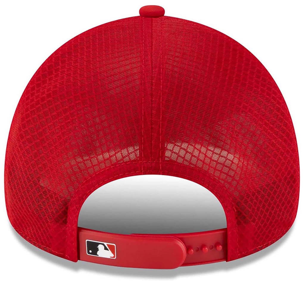 Cincinnati Reds New Era 2026 Batting Practice Apex 9FORTY Adjustable Trucker Hat - Red