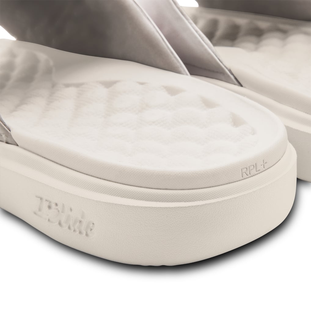 Cincinnati Reds ISlide Unisex Minimalistic Motive Slide Sandals - Cream