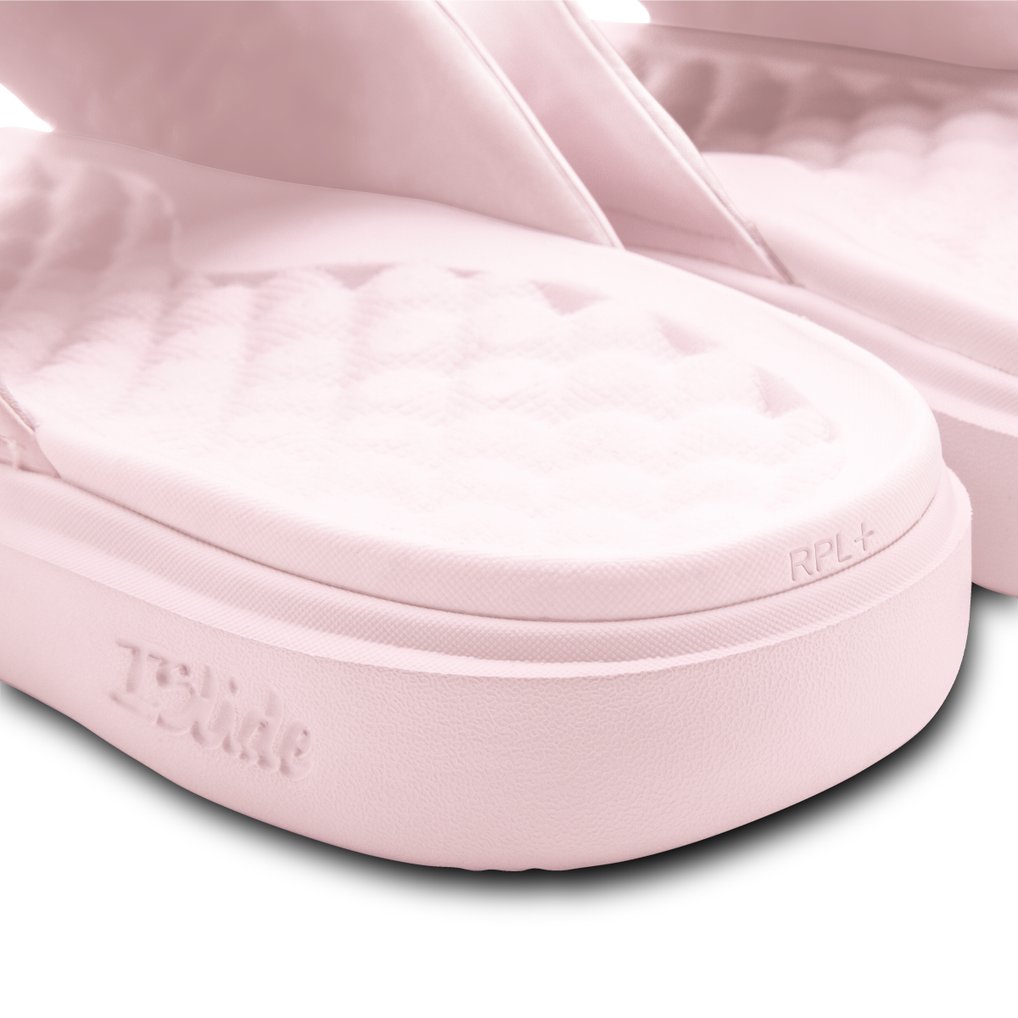 Cincinnati Reds ISlide Unisex Primary Motive Slide Sandals - Pink
