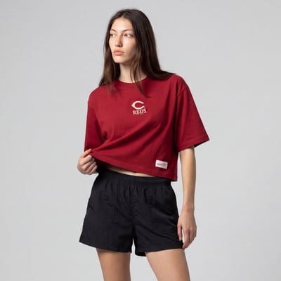 Cincinnati Reds Mitchell & Ness Women's Core Essentials Boxy Crop T-Shirt - Red
