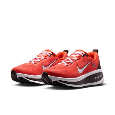 Cleveland Browns Nike Vomero 18 Running Shoes