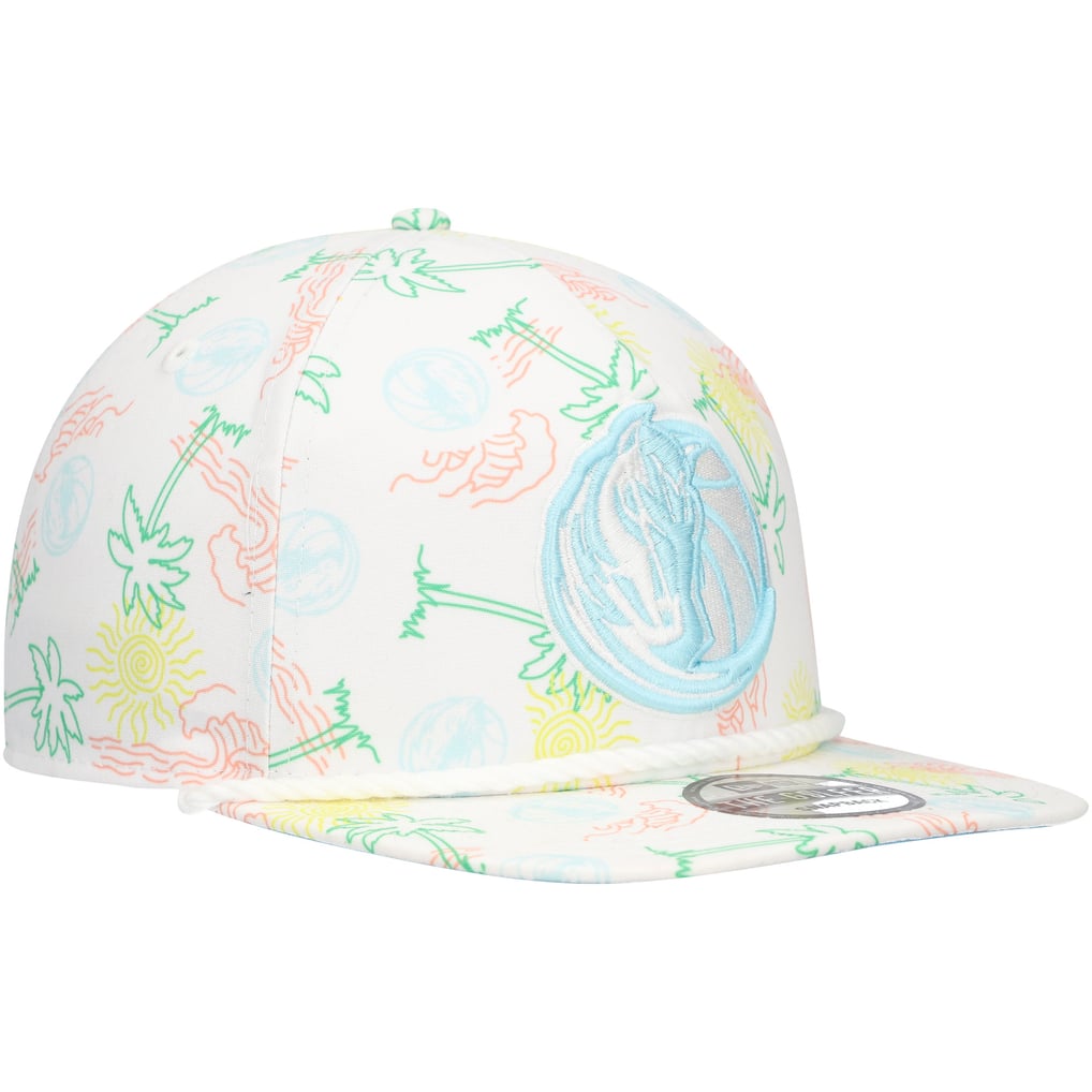 Dallas Mavericks New Era Palm Trees and Waves Golfer Adjustable Hat - White
