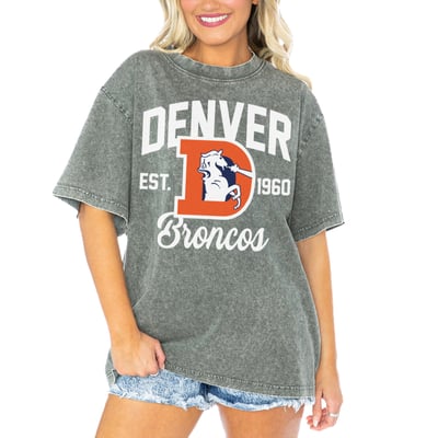  Denver Broncos Gameday Couture Women's Tackle Titan Boyfriend Washed T-Shirt - Gray