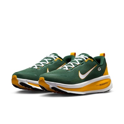 Green Bay Packers Nike Vomero 18 Running Shoes