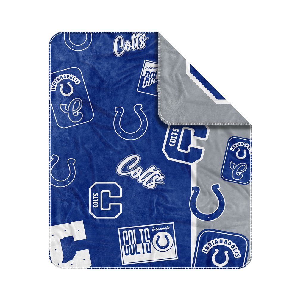 Indianapolis Colts 50” x 60” Dream Weave Throw Blanket