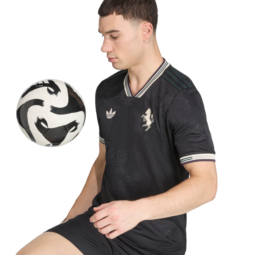 Juventus adidas 2025/26 Third Authentic Jersey - Black