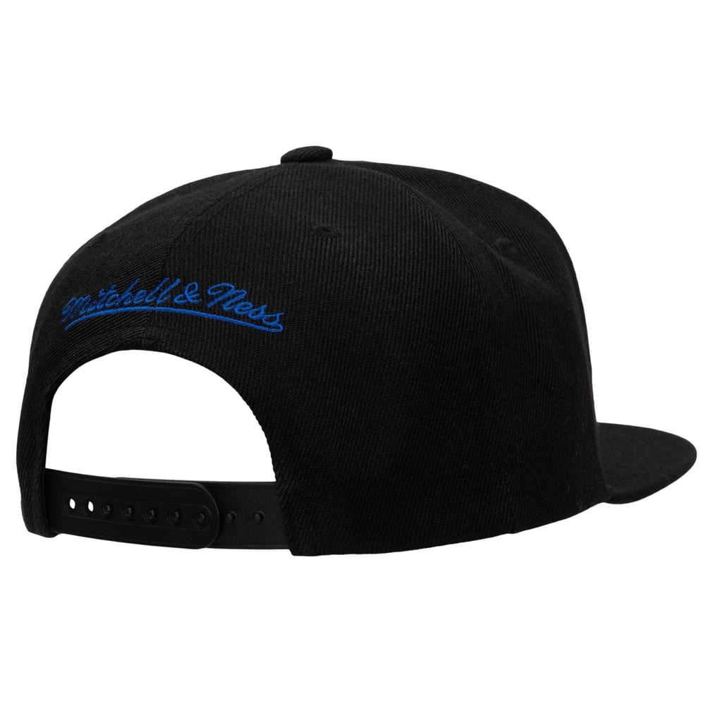  LA Clippers Mitchell & Ness Core Basic Snapback Hat - Black