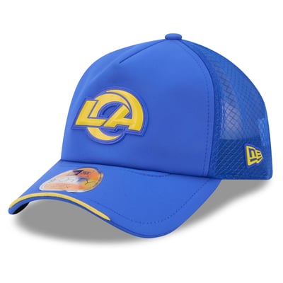 Los Angeles Rams New Era 2026 Sideline Apex 9FORTY Adjustable Trucker Hat - Royal