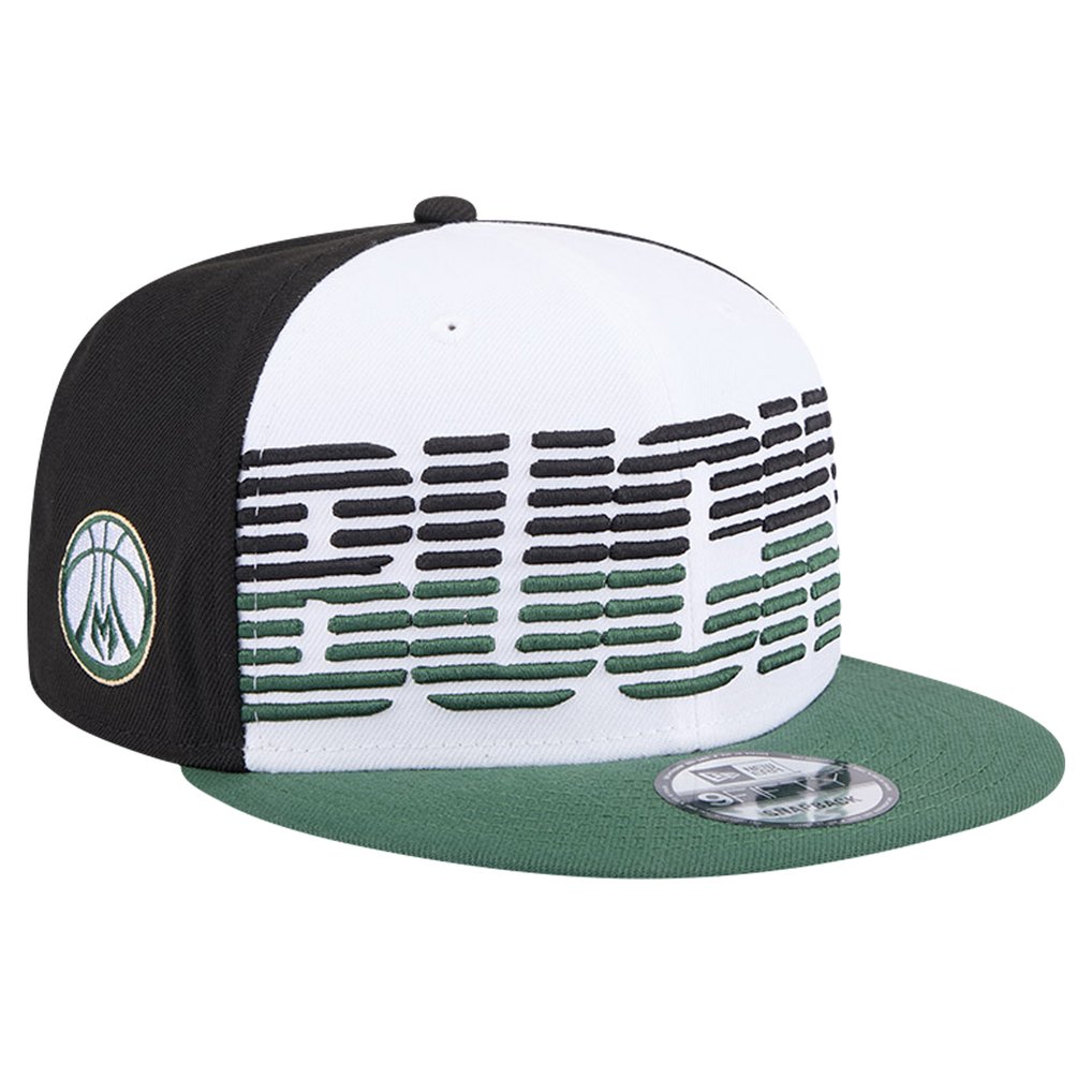 Milwaukee Bucks New Era Throwback Gradient Tech Font 9FIFTY Snapback Hat - White/Hunter Green