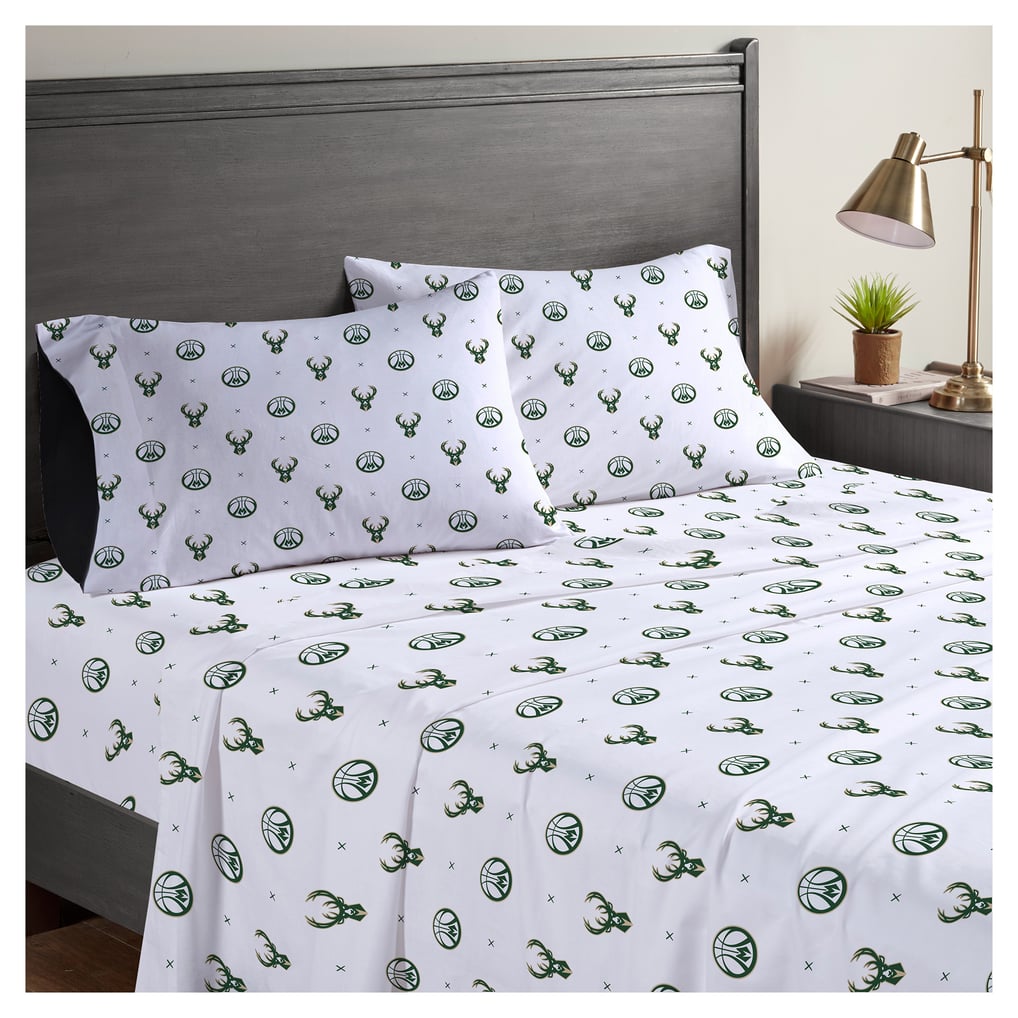 Milwaukee Bucks Pegasus Four-Piece Full Sheet Set