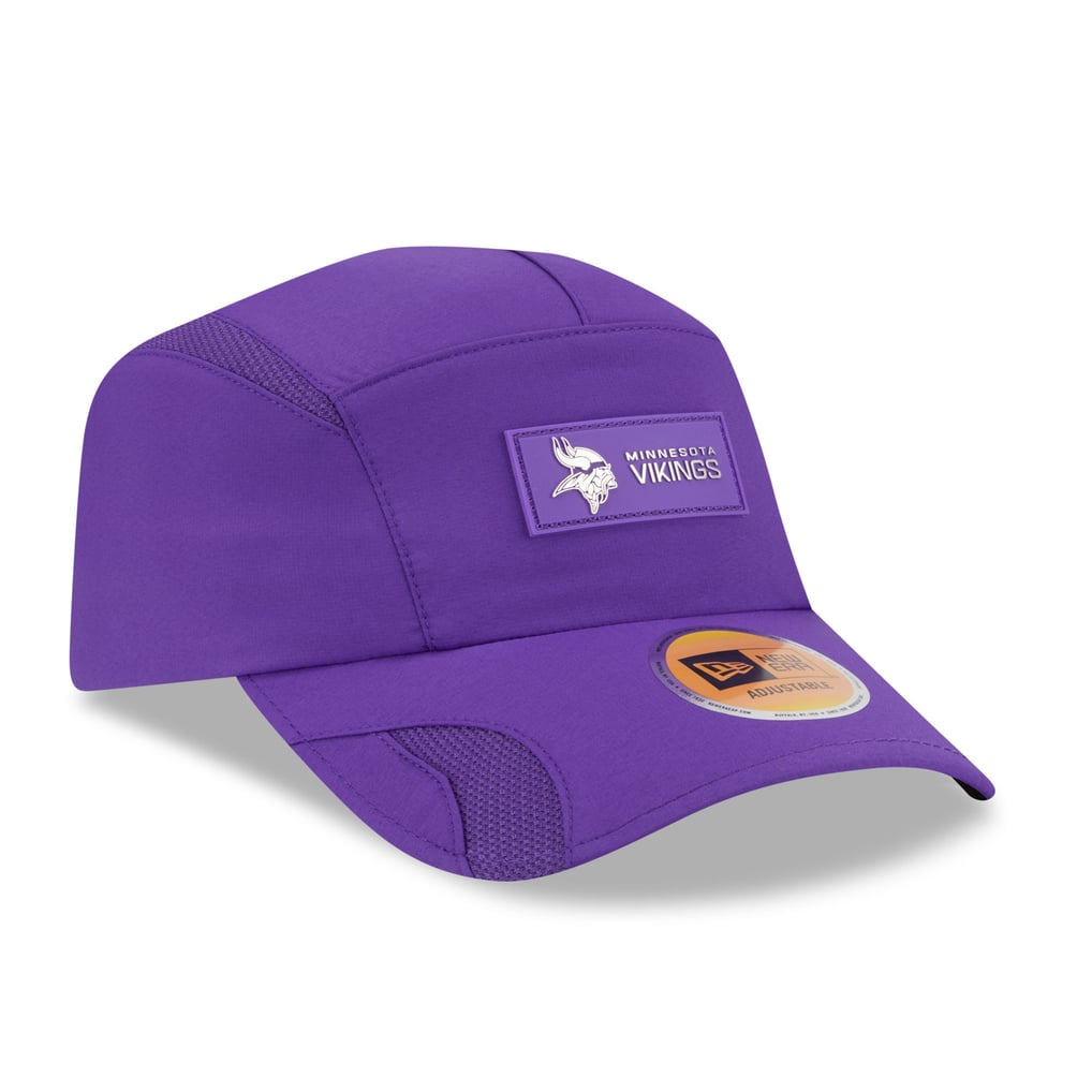 Minnesota Vikings New Era 2025 Sideline  Runner Adjustable Hat - Purple