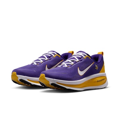 Minnesota Vikings Nike Vomero 18 Running Shoes