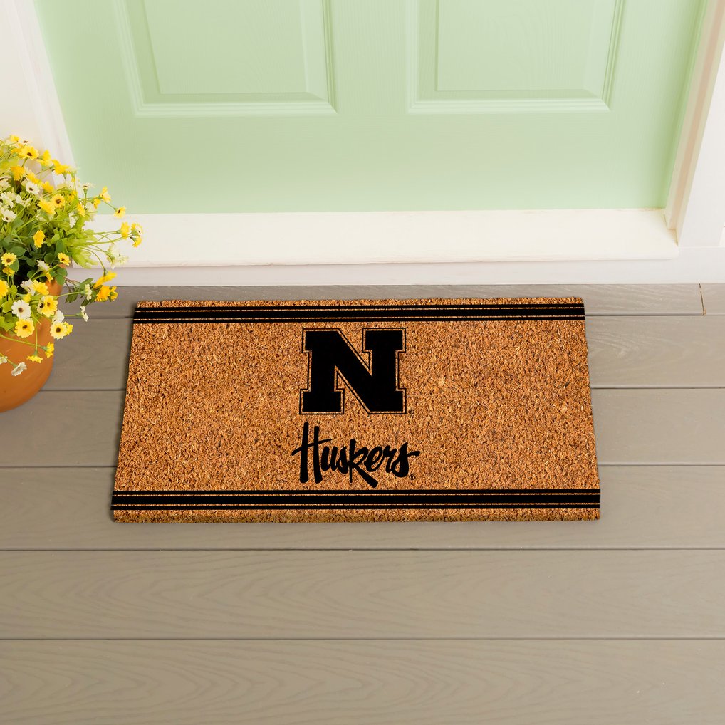 Nebraska Huskers 16" x 28" Logo Turf Mat