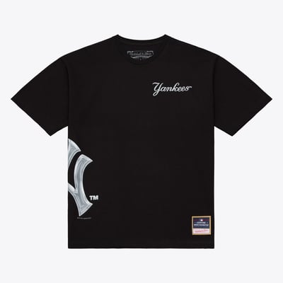  New York Yankees Mitchell & Ness Chrome Heritage T-Shirt - Black