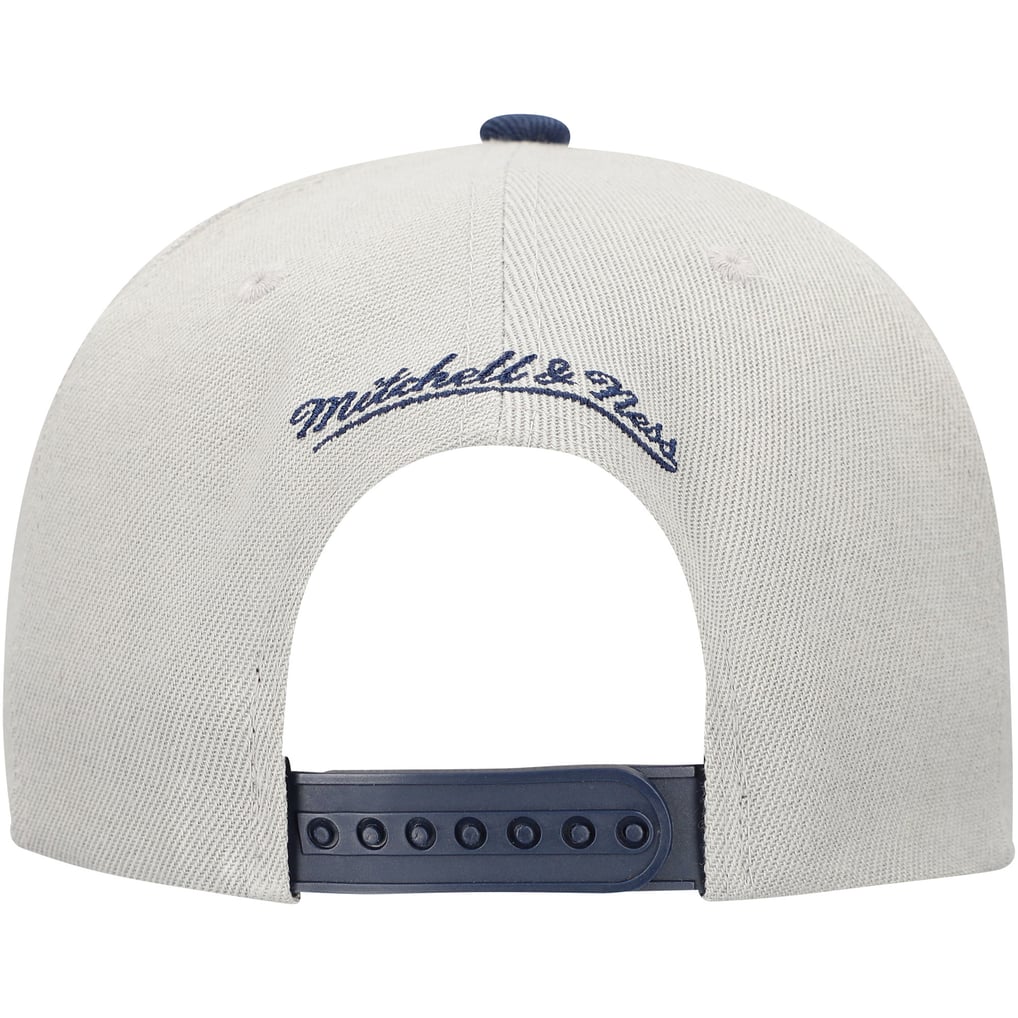 New York Yankees Mitchell & Ness Knock Out Panel Snapback Hat - Gray