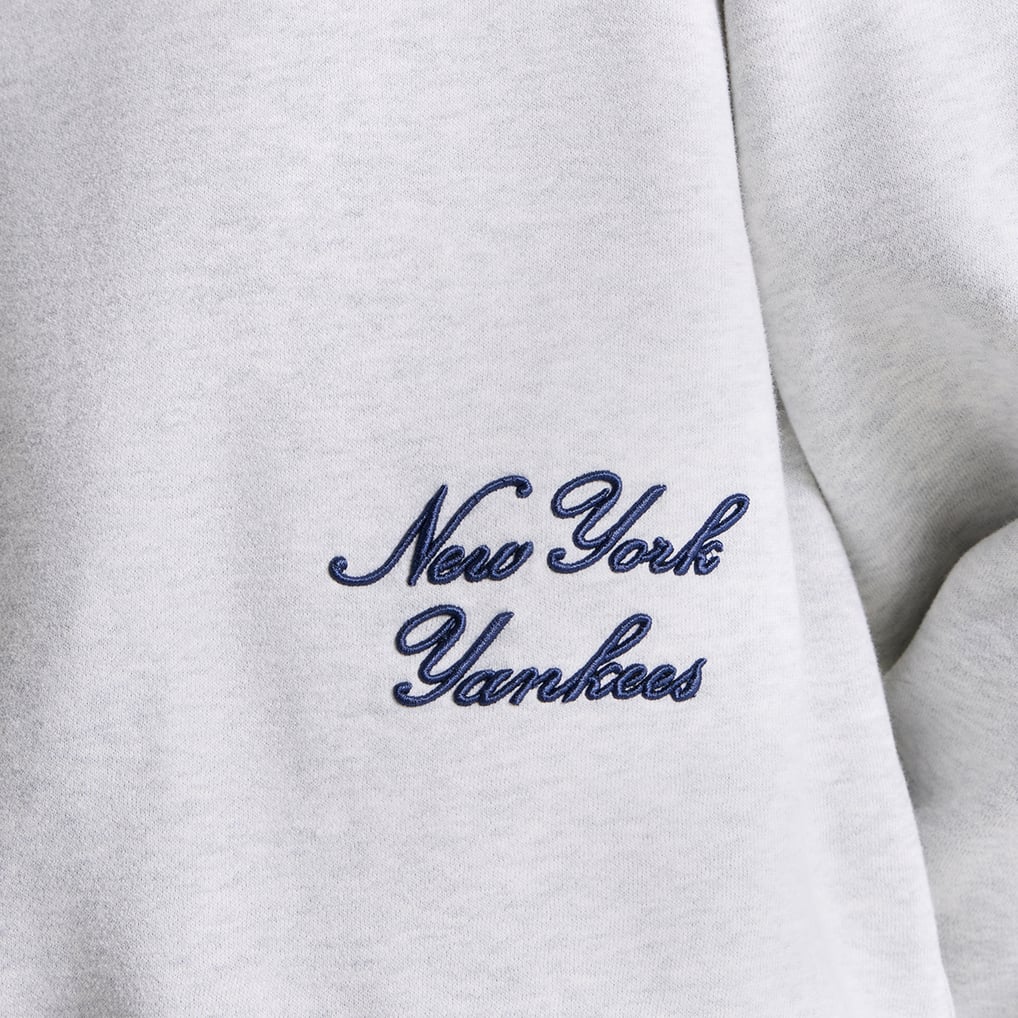 New York Yankees lululemon Women's Oversized Steady State Crew - Heathered Core Ultra Light Grey