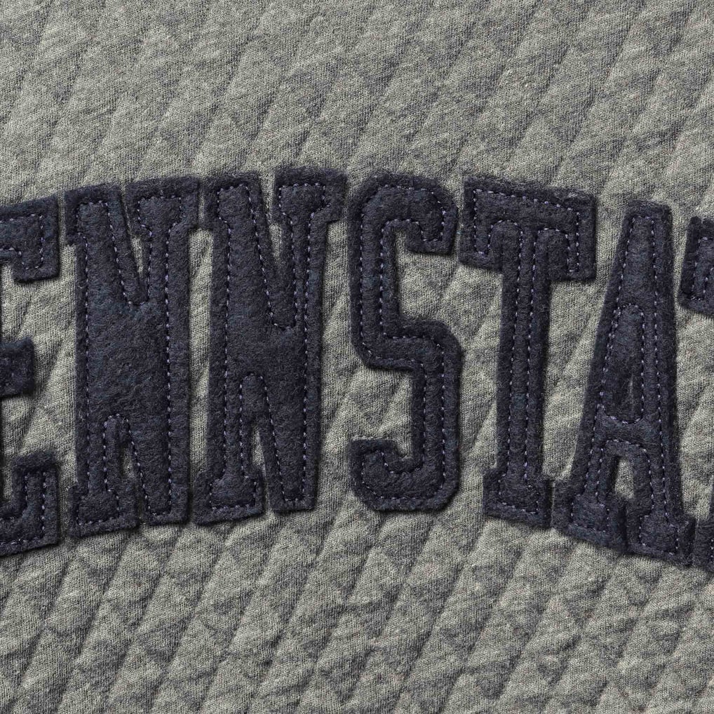 Penn State Nittany Lions Pressbox Women's Moose Quilted Pullover Sweatshirt - Heather Charcoal