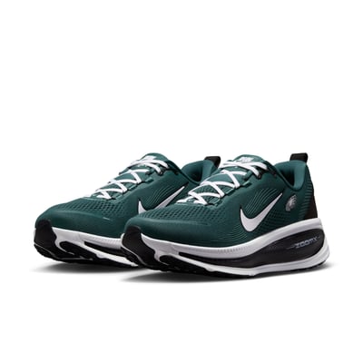 Philadelphia Eagles Nike Vomero 18 Running Shoes
