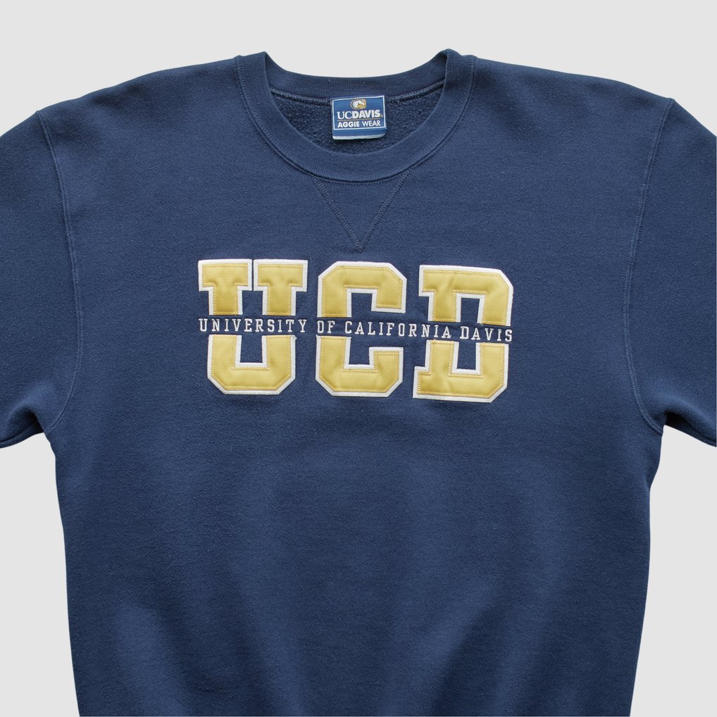 UC Davis Aggies UC Davis Aggie Wear 2000s Pullover Sweatshirt - Navy - S by Fanatics Real Vintage