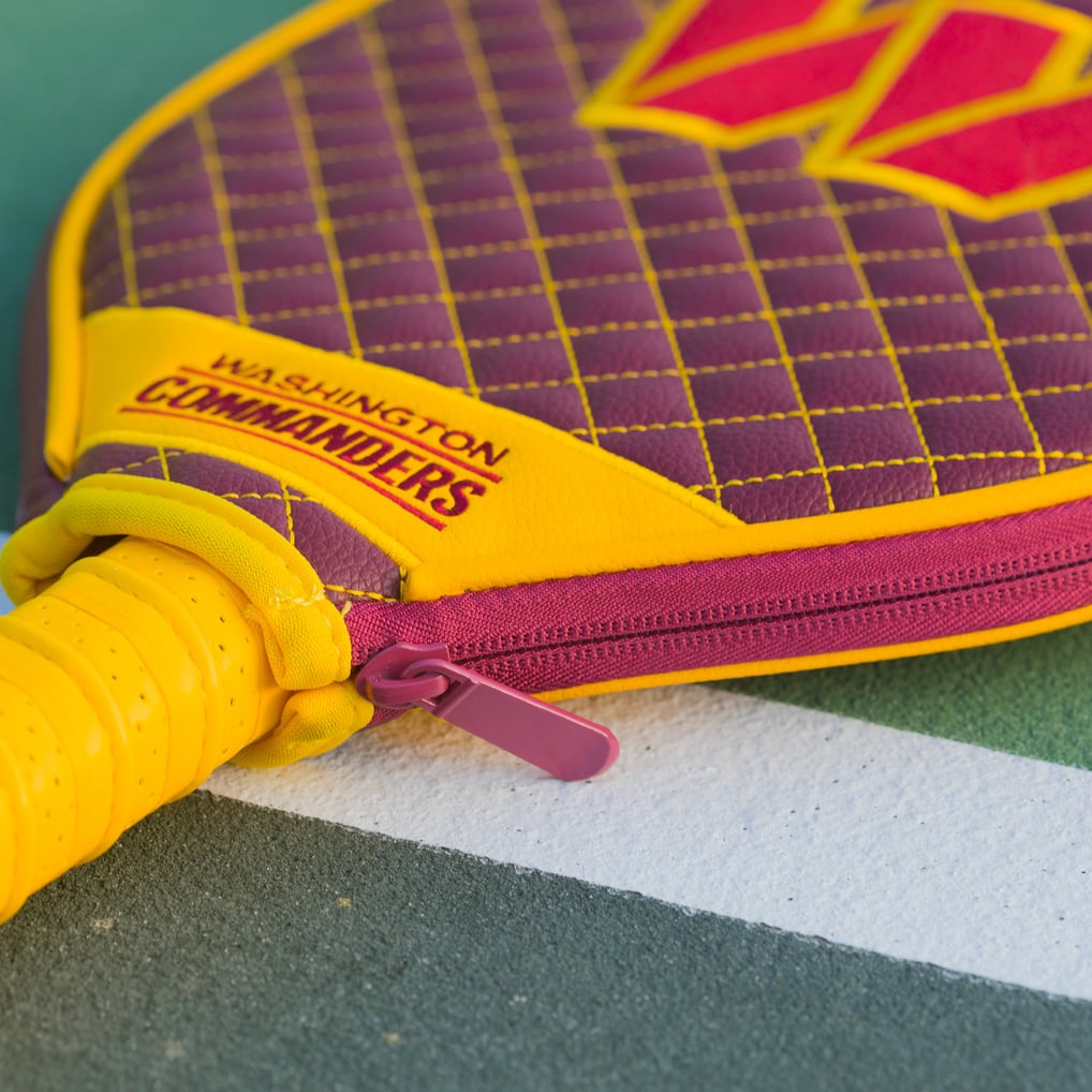  Washington Commanders Quilted Pickleball Paddle Cover