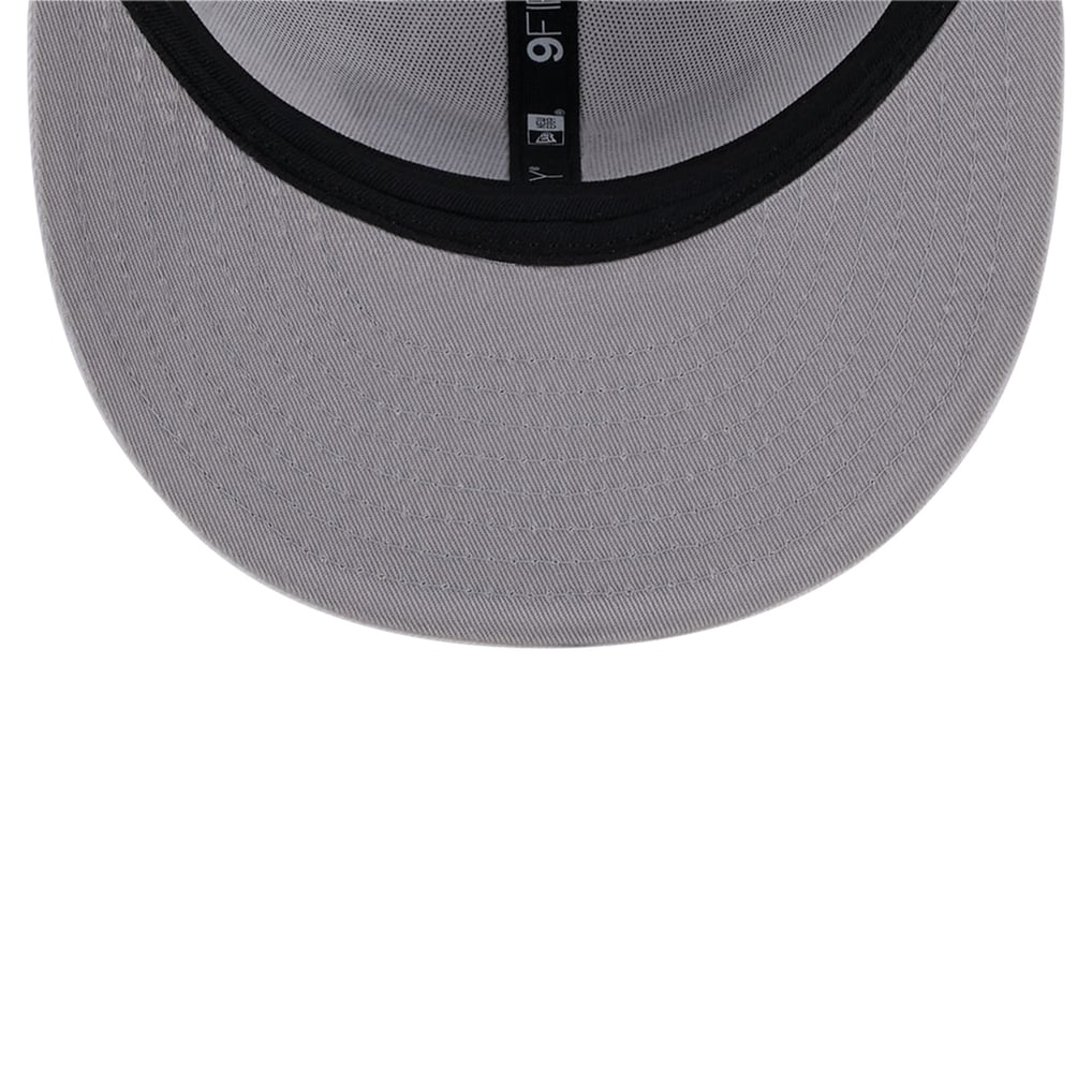 Washington Commanders New Era Main White on White 9FIFTY Snapback Hat