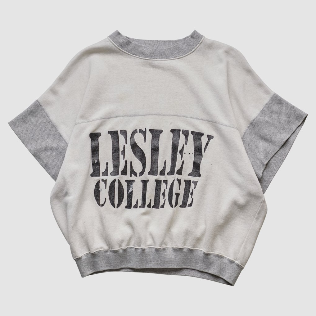 Wellesley College 90s Pullover Sweatshirt - White - XL by Fanatics Real Vintage